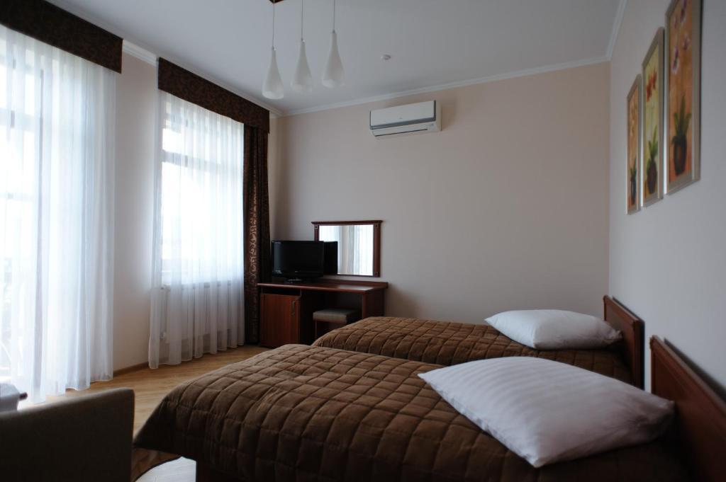 Karpaty Hotel Chust Zimmer foto