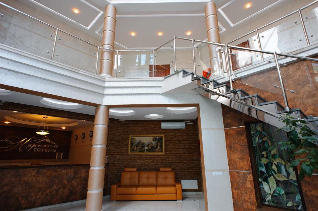 Karpaty Hotel Chust Exterior foto